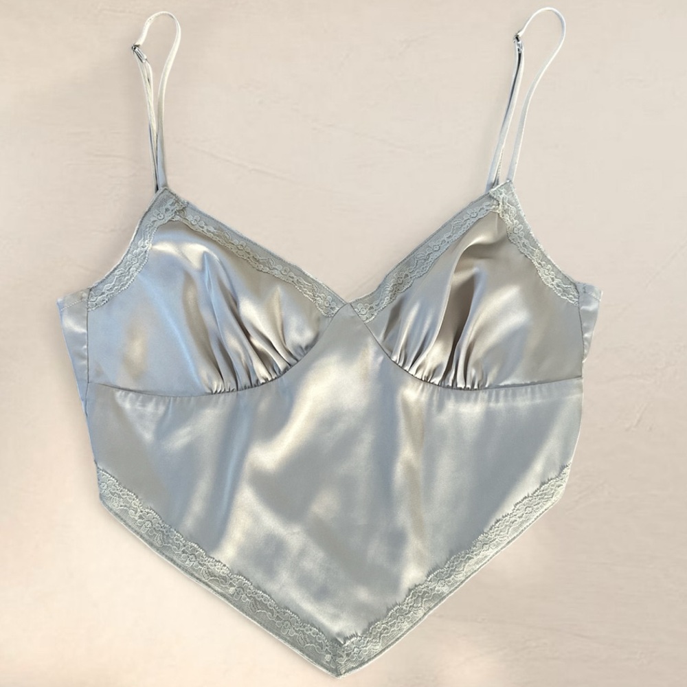 Nectar Clothing satin cami top